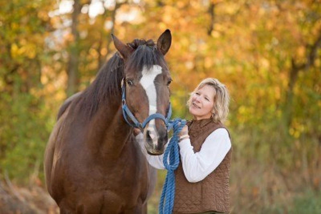 How to Trim Horse Hooves Yourself Safely: Easy Owner Guide